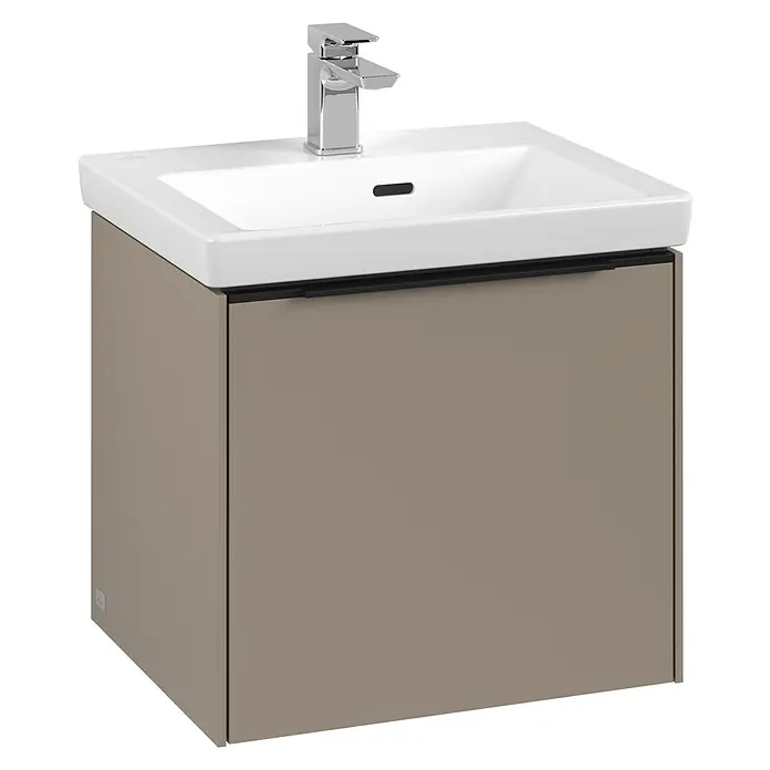 Villeroy & Boch Subway 3.0 Waschbeckenunterschrank - Taupe, Anzahl Schubladen: 1 Stk., Farbe Griff: Volcano Black, B x T x H: 47,3 x 40,8 x 42,9 cm - Ein moderner Waschtischunterschrank in Taupe mit einem weißen Aufsatzwaschbecken und einer eleganten Chromarmatur für ein stilvolles Badezimmer.