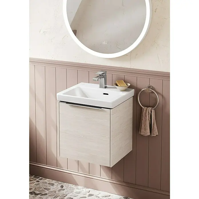 Villeroy & Boch Subway 3.0 Seitenschrank - B x T x H: 72,8 x 25,6 x 42,3 cm, White Oak, DIN Anschlag: Links/Rechts, Farbe Griff: Aluminium glänzend - Ein modernes Badezimmerwaschbecken mit Unterschrank, Armatur und Spiegel, das ein stilvolles und funktionales Design für das Badezimmer bietet.