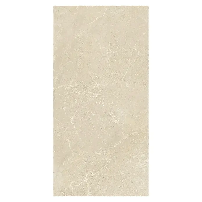 Vinylbodenmuster Rigid Concrete Sahara - 297 x 180 x 3,5 mm, Steinoptik - Eine rechteckige, beigefarbene Fliese mit einem zarten Marmormuster, ideal für stilvolle Innenräume.