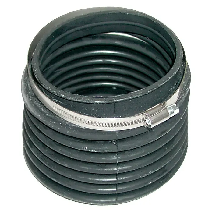 CEF Gummibalg - Ø x H: 100 x 132 mm, Passend für: OMC Motoren 500514 K - Eine Nahaufnahme eines schwarzen, gerippten Gummischlauchs, der mit einer Metallschelle befestigt ist, ideal für industrielle Anwendungen.