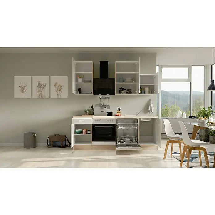 Flex-Well Valero Küchenzeile Typ 4 - Breite: 220 cm, Weiß, Mit Elektrogeräten - Helle Küche mit weißen Schränken, modernen Geräten und stilvollem Interieur. Einladende Atmosphäre mit Blick auf die Natur durch das große Fenster.