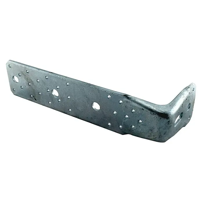 Karibu Sturmanker - L x B x H: 8,5 x 28,5 x 6,5 cm - Nahaufnahme eines verzinkten Winkelverbinders mit Löchern und Zinken für Holzverbindungen im Bauwesen.