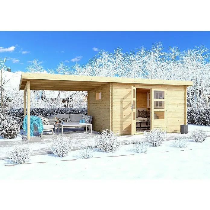 Karibu Gartenhaus - Außenmaß inkl. Dachüberstand (B x T): 678 x 333 cm, Holz, Naturbelassen, Mit Seitendach - Diese Abbildung zeigt ein Holzgartenhaus mit einer offenen Veranda. Das Gartenhaus steht in einer schneebedeckten Winterlandschaft.