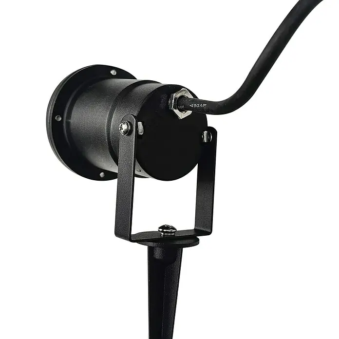 Starlux Splash LED-Gartenstrahler - 3 W, Schwarz, IP44, LED - Nahaufnahme eines schwarzen Gartenstrahlers mit Erdspieß und Kabel, ideal für die Akzentbeleuchtung im Außenbereich.