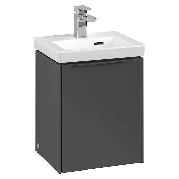 Villeroy & Boch Subway 3.0 Waschbeckenunterschrank - Graphite, Anzahl Türen: 1 Stk., Farbe Griff: Monochrom, B x T x H: 35,1 x 30,9 x 42,9 cm, DIN Anschlag: Links - Ein moderner Waschtischunterschrank in Anthrazit mit einem weißen Waschbecken und einem verchromten Wasserhahn. Ideal für jedes Badezimmer.