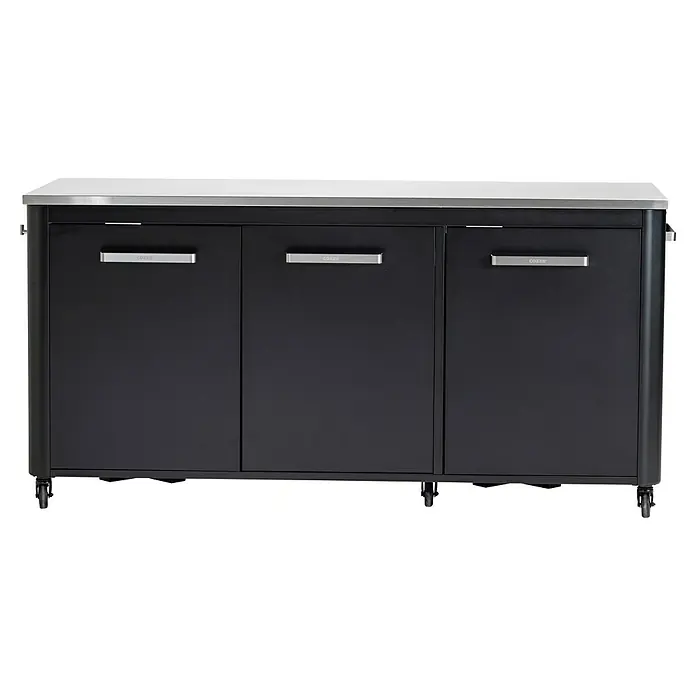 Cozze Outdoorküchen-Modul - Schwarz, B x T x H: 180 x 60 x 90 cm - Schwarzer Cozze-Outdoor-Küchenschrank mit drei Türen und einer weißen Arbeitsplatte mit silbernem Rand.