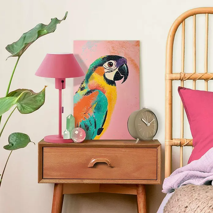 Reinders Leinwandbild Giclee on Canvas - Coloured Bird, B x H: 20 x 30 cm - Nachttisch mit Lampe, Uhr und Papageienbild.