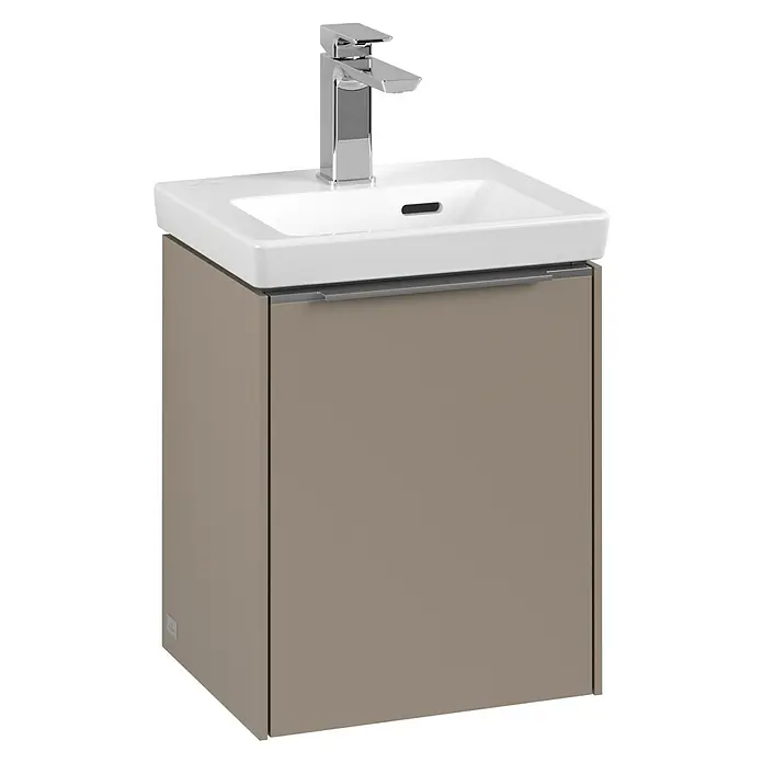 Villeroy & Boch Subway 3.0 Waschbeckenunterschrank - Taupe, Anzahl Türen: 1 Stk., Farbe Griff: Aluminium glänzend, B x T x H: 35,1 x 30,9 x 42,9 cm, DIN Anschlag: Rechts - Elegantes Waschbecken mit Unterschrank in Taupe. Das moderne Design umfasst einen Chrom-Wasserhahn und ein schlichtes, weißes Becken.