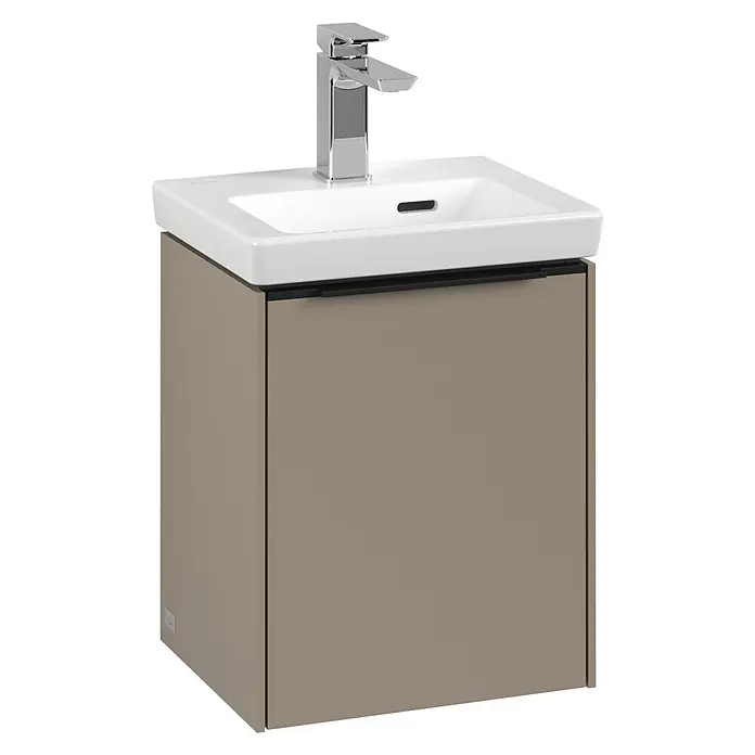 Villeroy & Boch Subway 3.0 Waschbeckenunterschrank - Taupe, Anzahl Türen: 1 Stk., Farbe Griff: Volcano Black, B x T x H: 35,1 x 30,9 x 42,9 cm, DIN Anschlag: Rechts - Modernes Waschbecken mit Unterschrank in Taupe. Der Waschtisch hat eine weiße Keramikoberfläche und eine Chromarmatur.