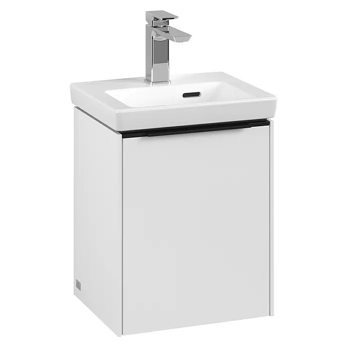 Villeroy & Boch Subway 3.0 Waschbeckenunterschrank - Pure White, Anzahl Türen: 1 Stk., Farbe Griff: Volcano Black, B x T x H: 35,1 x 30,9 x 42,9 cm, DIN Anschlag: Rechts - Ein weißer Waschtischunterschrank mit einem modernen Chrom-Wasserhahn und einem eingelassenen Waschbecken. Stilvolles Badmöbelstück.