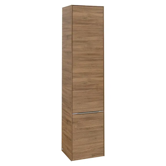 Villeroy & Boch Subway 3.0 Hochschrank - B x T x H: 40 x 36,2 x 171 cm, 2x Tür, Kansas Oak, Farbe Griff: Aluminium glänzend, DIN Anschlag: Links - Das Bild zeigt einen hohen, schmalen Badezimmerschrank in Holzoptik mit einem schlichten, modernen Design und einem dezenten silbernen Griff.