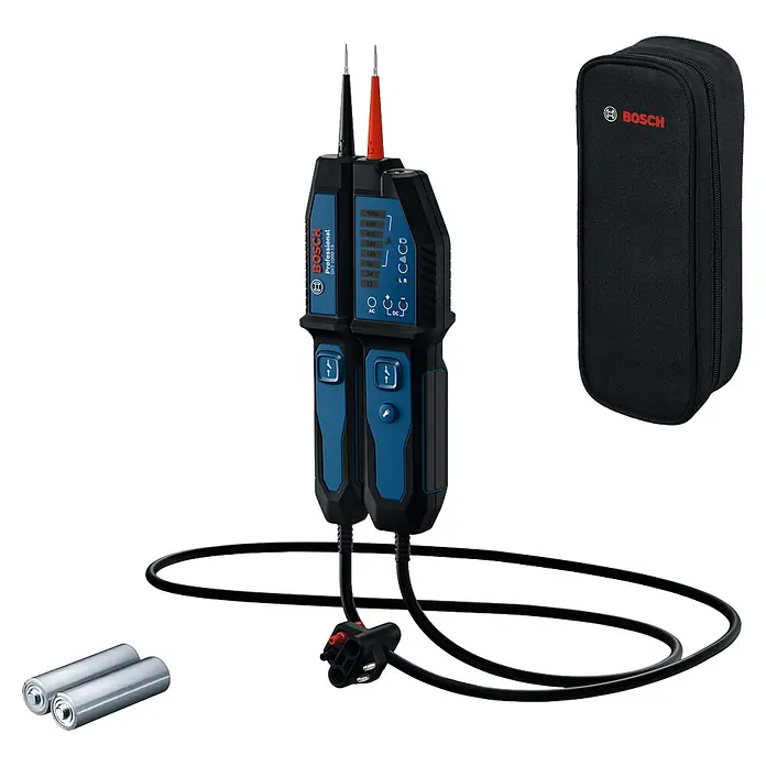 Bosch Professional Spannungsprüfer GVT 1000-15 - 1.000 V, Blau, Schwarz - Das Bild zeigt einen Bosch Professional Zweipoligen Spannungstester, ein nützliches Werkzeug für Elektriker, zusammen mit Zubehör wie Batterien und einer Tasche.