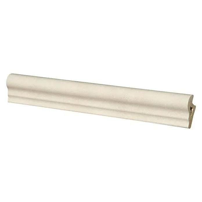 Perfil de acabado para peldaño T201 - Largo: 36 cm, Blanco - Un perfil de borde de baldosa color crema, ideal para acabados limpios y elegantes en azulejos de pared. Es robusto y da un aspecto profesional.