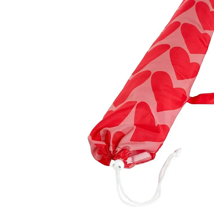 Mica Decorations Strandschirm - Rosa, Durchmesser Bespannung: 160 cm - Nahaufnahme einer wiederverwendbaren Einkaufstasche mit Herzmuster und Kordelzug, ideal für umweltfreundliches Einkaufen.