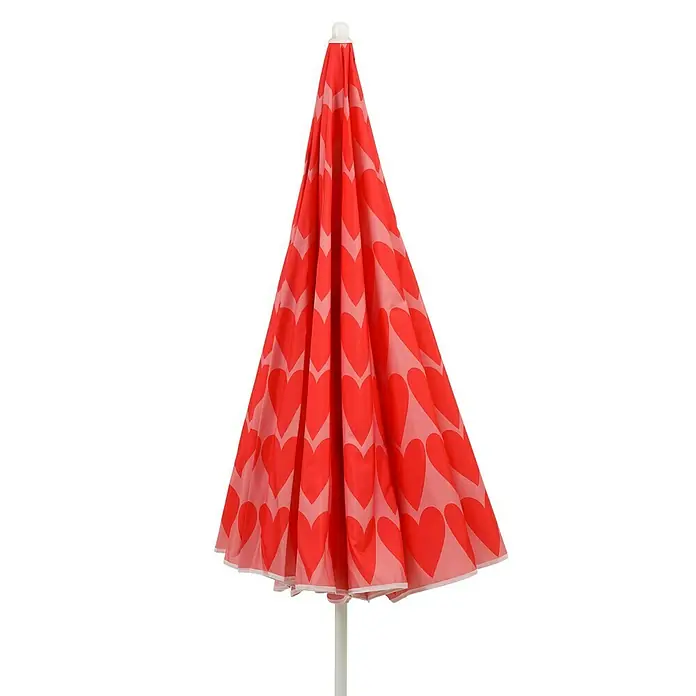 Mica Decorations Strandschirm - Rosa, Durchmesser Bespannung: 160 cm - Ein geschlossener Sonnenschirm mit einem verspielten Herzmuster. Ideal für sonnige Tage und romantische Momente am Strand.