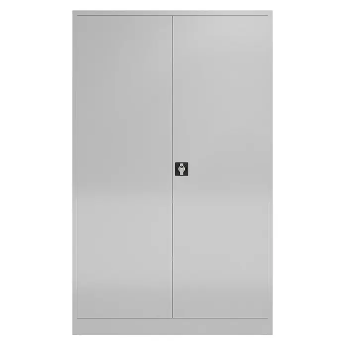 Lüllmann ClassiX Metall-Mehrzweckschrank - H x B x T: 194,5 x 120 x 60 cm, Lichtgrau, Fertig montiert, Anzahl Böden: 4 Stk. - Ein grauer Stahlschrank mit zwei Türen und einem schwarzen Drehgriff in der Mitte. Ideal für Büro oder Werkstatt zur Aufbewahrung.