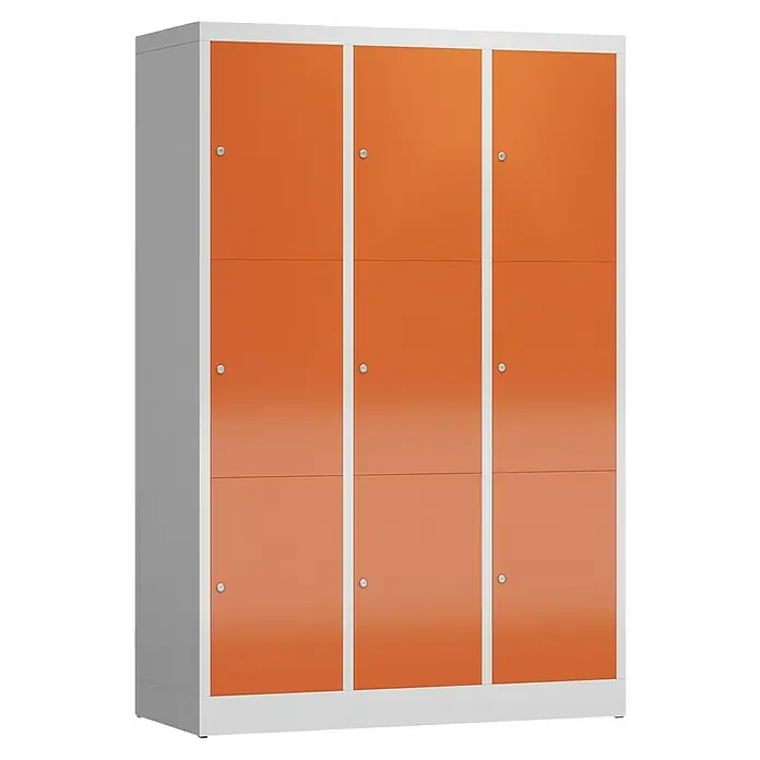 Lüllmann ClassiX Schließfachschrank - H x B x T: 180 x 118,5 x 50 cm, Lichtgrau/Feuerrot, Fertig montiert, Anzahl Fächer: 9 Stk. - Dreiteiliger Spind mit orangefarbenen Türen und silbernem Rahmen für Schulen, Fitnessstudios oder Büros.