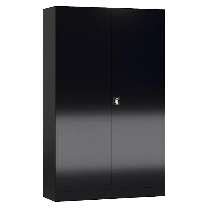 Lüllmann ClassiX Metall-Mehrzweckschrank - H x B x T: 194,5 x 120 x 42 cm, Tiefschwarz, Fertig montiert, Anzahl Böden: 4 Stk. - Bild eines schwarzen Flügeltürenschranks mit Schloss in der Mitte. Der Schrank ist schlicht und modern.