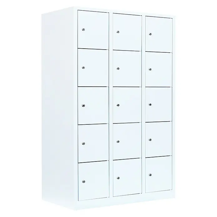 Lüllmann Schließfachschrank - H x B x T: 180 x 118,5 x 50 cm, Signalweiß, Fertig montiert, Anzahl Fächer: 15 Stk. - Das Bild zeigt einen weißen Schrank mit mehreren Fächern und Schlössern, ideal für Büros oder Umkleideräume zur sicheren Aufbewahrung.