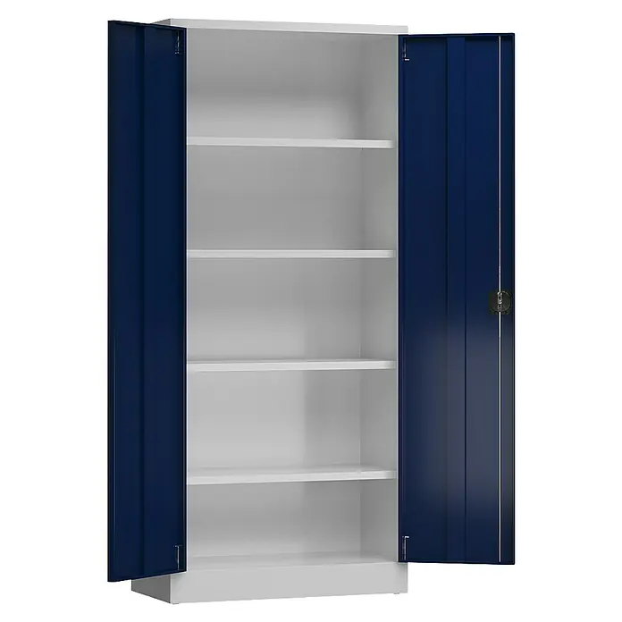 Lüllmann ClassiX Metall-Mehrzweckschrank - H x B x T: 180 x 80 x 38 cm, Lichtgrau/Enzianblau, Fertig montiert, Anzahl Böden: 4 Stk. - Ein geräumiger, offener Metallschrank mit weißen Regalen und blauen Türen, ideal für Büro oder Werkstatt.