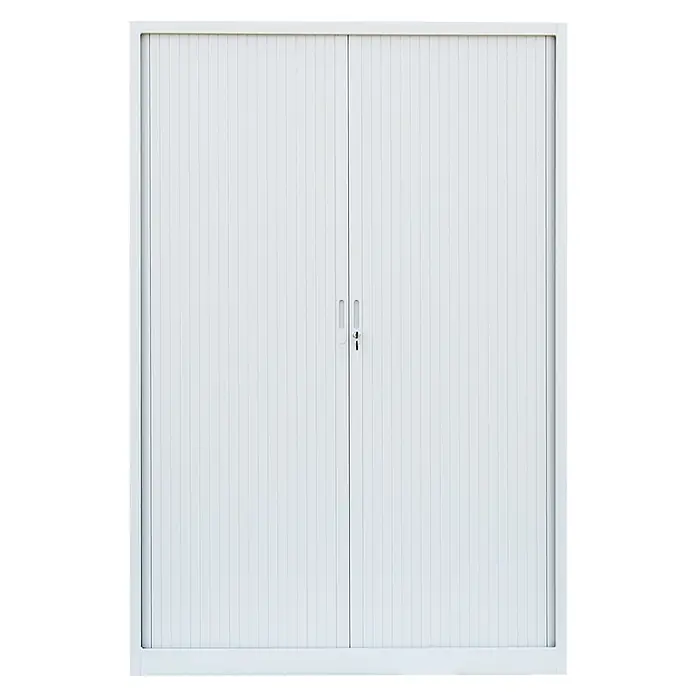 Lüllmann Rollladenschrank - H x B x T: 195 x 120 x 45,7 cm, Signalweiß, Fertig montiert, Anzahl Böden: 4 Stk. - Aufnahme eines weißen Rollladenschranks mit zwei Türen und Griffen in der Mitte. Ideal für Büro oder Lager.