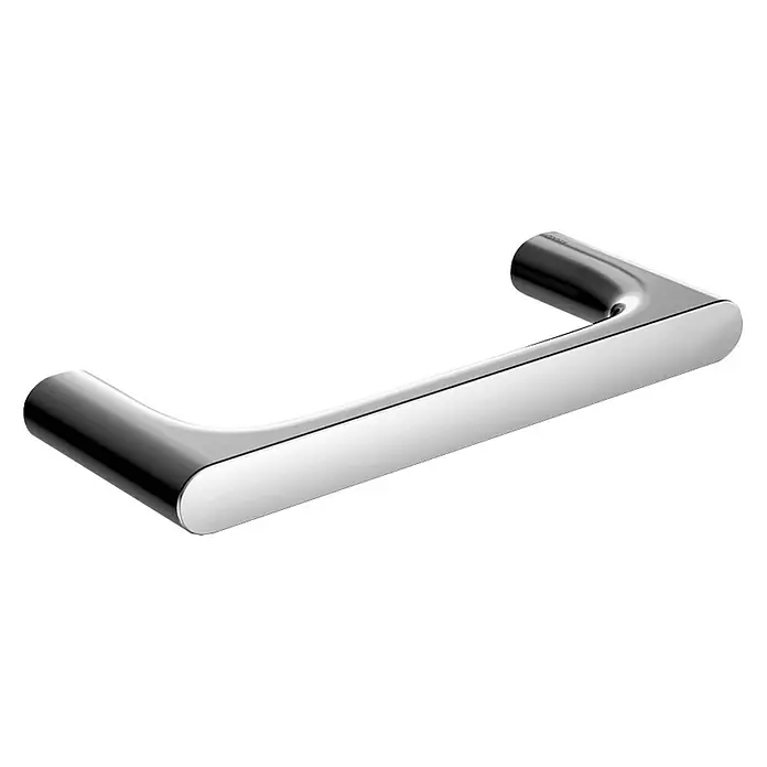 Keuco Edition 400 Handtuchring - Chrom, Glänzend - Detailaufnahme eines glänzenden, verchromten Türgriffs. Der Griff zeichnet sich durch seine klaren, modernen Linien aus.