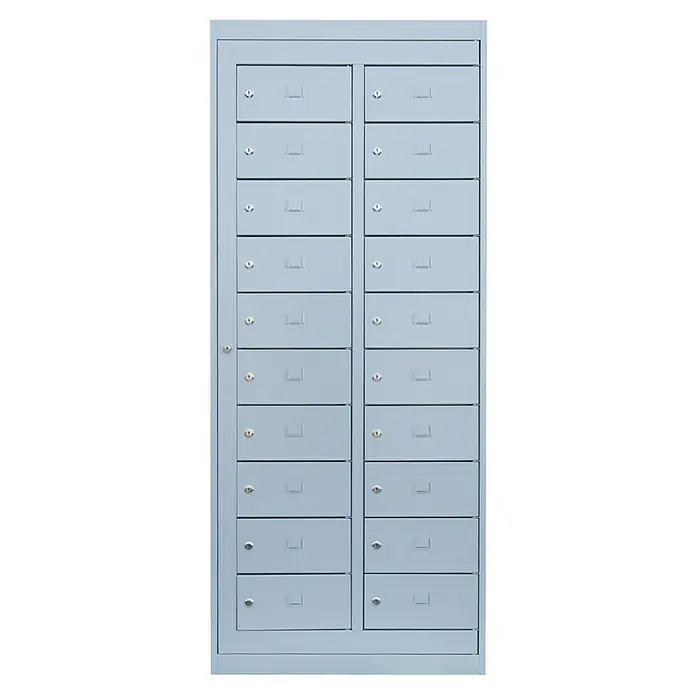 Lüllmann Fächerschrank - H x B x T: 180 x 74 x 50 cm, Lichtgrau, Fertig montiert, Anzahl Fächer: 20 Stk. - Graue Schließfächer mit Schlüssellöchern in einem Metallrahmen, ideal für sichere Aufbewahrung in Wohnanlagen oder Büros.