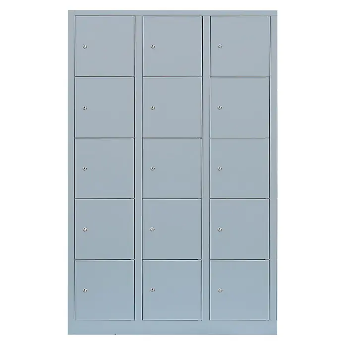 Lüllmann Schließfachschrank - H x B x T: 180 x 118,5 x 50 cm, Lichtgrau, Fertig montiert, Anzahl Fächer: 15 Stk. - Grauer Spindschrank mit 15 abschließbaren Fächern in einer 5x3-Anordnung, ideal für die sichere Aufbewahrung persönlicher Gegenstände.