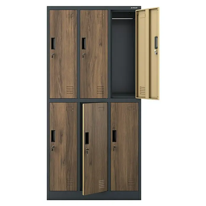 Jan Nowak Schließfachschrank Igor - H x B x T: 185 x 90 x 45 cm, Anzahl Fächer: 6 Stk., Anthrazit/Nussbaum - Sechs abschließbare Spinde mit Holzdekor und Schlüsseln, einer geöffnet, bieten viel Stauraum und Sicherheit für persönliche Gegenstände.