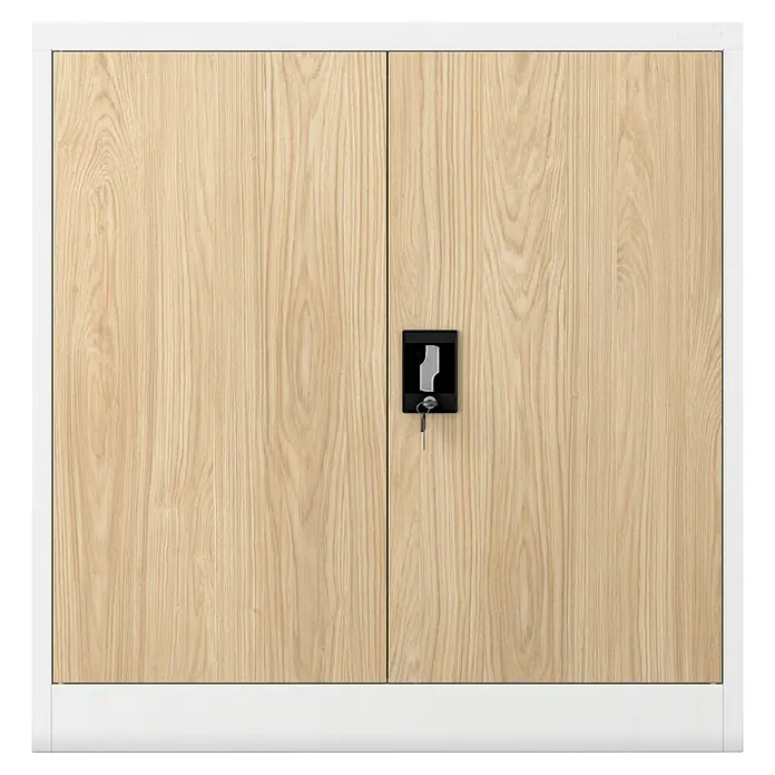 Jan Nowak Aktenschrank Beata - B x T x H: 90 x 40 x 92,5 cm, Weiß / Sonoma Eiche - Ein Schrank mit zwei Holztüren und einem schwarzen Schloss in der Mitte bietet sichere Aufbewahrung in einem stilvollen Design.