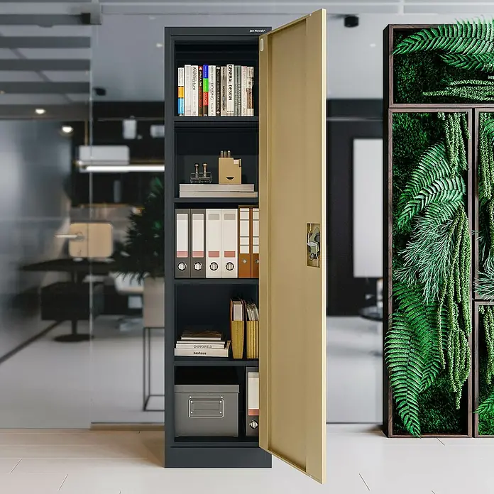 Jan Nowak Aktenschrank Alex - B x T x H: 45 x 40 x 185 cm, Anthrazit/ Nussbaum - Ein offener Büroschrank, der mit Büchern, Ordnern und anderen Büroartikeln gefüllt ist. Er hat eine hellgelbe Tür und einen dunkelblauen Rahmen.