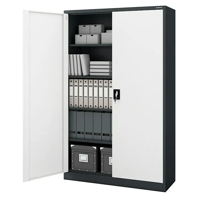 Jan Nowak Aktenschrank Jan II - B x T x H: 115 x 40 x 185 cm, Anthrazit/Weiß - Ein offener, grauer Jan Nowak Metallschrank mit weißen Türen, gefüllt mit Aktenordnern, Büchern und Boxen.