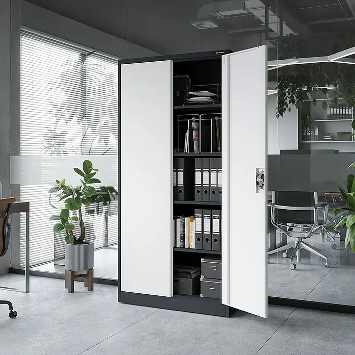 Jan Nowak Aktenschrank Jan - B x T x H: 90 x 40 x 185 cm, Anthrazit/Weiß - Metallschrank mit weißer Tür und schwarzem Rahmen. Ein praktisches Büromöbel zur Aufbewahrung von Akten und Büromaterial.
