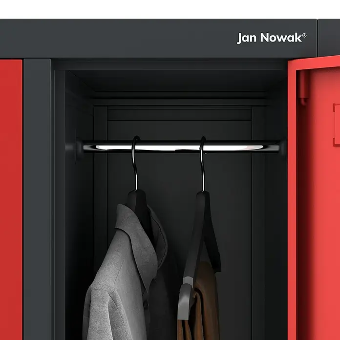 Jan Nowak Spind Bartek - B x T x H: 136 x 45 x 172 cm, Anthrazit / Rot - Der Jan Nowak Metall-Kleiderschrank bietet viel Stauraum für Ihre Kleidung. Mit Kleiderstange für Jacken und Hemden.