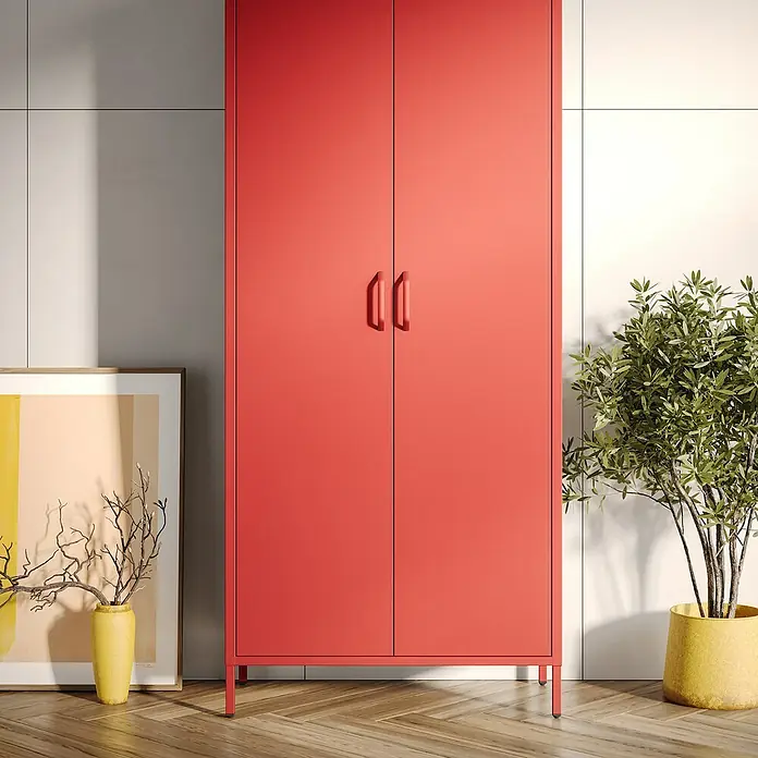 Jan Nowak Kleiderschrank Flavio - H x B x T: 185 x 80 x 45 cm, Rot - Roter Schrank mit zwei Türen im Flur. Der Schrank hat einen minimalistischen Stil und passt gut zu modernen Wohnungen.