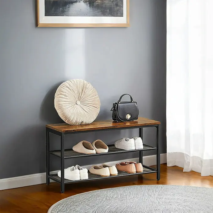 Schuhregal - L x B x H: 40 x 80 x 44,5 cm, Braun/Schwarz - Schuhregal mit zwei Ablagen und einer Bank mit Kissen und Handtasche für zusätzlichen Komfort und Funktionalität.