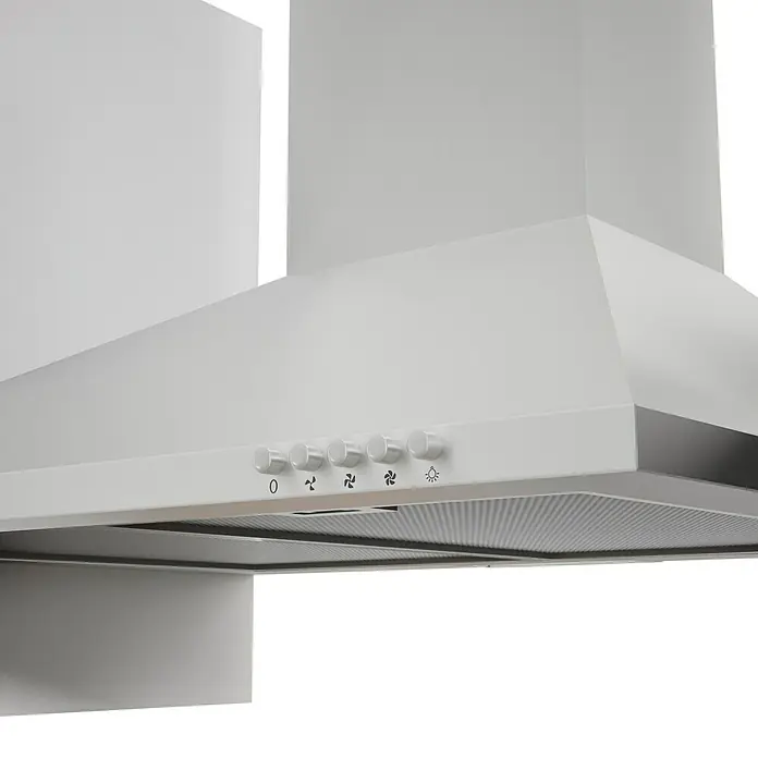 Respekta Küchenzeile Malia - Breite: 280 cm, Schwarz, Mit Elektrogeräten, Dekor Arbeitsplatte: Holzoptik, Volumen Backofen: 58 l - Nahaufnahme einer Dunstabzugshaube mit Bedienknöpfen und Metallfilter, die moderne Küchengeräteausstattung zeigt.