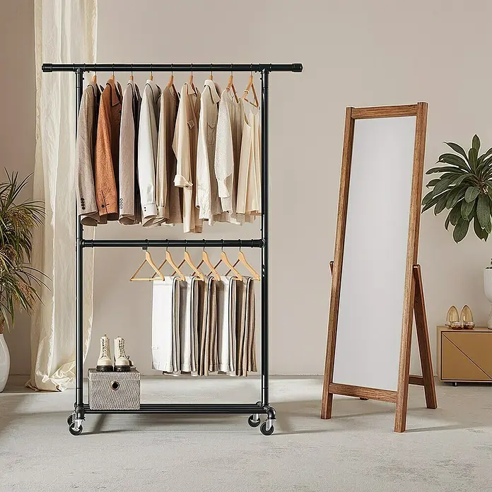 Kleiderwagen - L x B x H: 49 x 130 x 198 cm, Schwarz - Elegante Kleiderstange mit zweiter Ebene, ideal zur stilvollen Aufbewahrung von Kleidung und Accessoires im Schlafzimmer oder Ankleidezimmer.