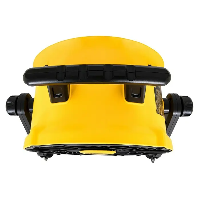 DeWalt Bodenventilator DXF1645 - 110 W, Max. Luftleistung: 49,81 m³/h - Eine gelbe Baustellenleuchte mit schwarzem Griff und Einstellknöpfen. Die Leuchte ist robust und für den Einsatz im Freien konzipiert.