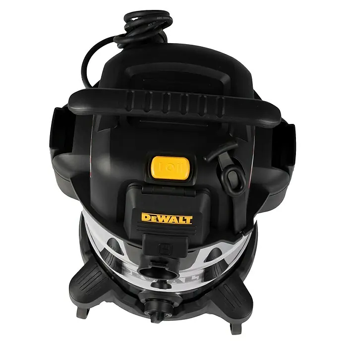 DeWalt Elektro-Nass- & Trockensauger DXV30SAPTA - 1.050 W, Behältervolumen: 30 l, Filterreinigung: Vollautomatisch - Nahaufnahme eines schwarzen und gelben DeWalt-Nass-Trockensaugers, der seine robuste Bauweise und sein Design hervorhebt.