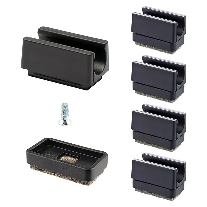 Wagner System Möbelgleiter-Set - L x B x H: 32 x 18 x 13 mm, Lochdurchmesser: 11 mm, Rechteck, 4 Stk. - Nahaufnahme von Gleitern für Rohrmöbel mit Filzgleitern und einer Schraube, ideal zum Schutz von Böden und zur Reduzierung von Geräuschen.