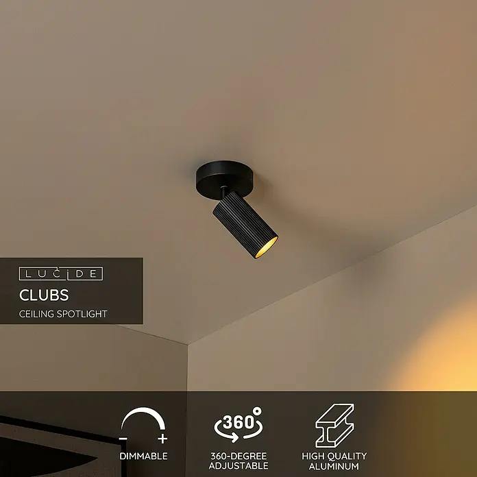 Lucide Clubs Deckenstrahler - 40 W, L x B x H: 17 x 10,5 x 9,5 cm, Schwarz, GU10, Anzahl Leuchtmittel: 1 Stk. - Eine schwarze Lucide Clubs Deckenleuchte ist an einer Zimmerdecke befestigt. Die Lampe ist dimmbar und um 360 Grad verstellbar.