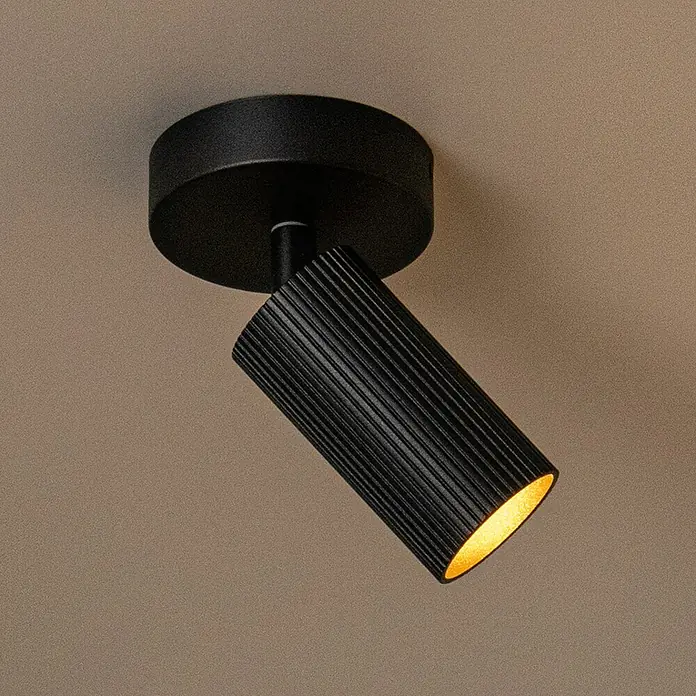 Lucide Clubs Deckenstrahler - 40 W, L x B x H: 17 x 10,5 x 9,5 cm, Schwarz, GU10, Anzahl Leuchtmittel: 1 Stk. - Schwarzer Deckenstrahler mit geripptem Zylinderkopf und warmem Licht für stilvolle Akzente.