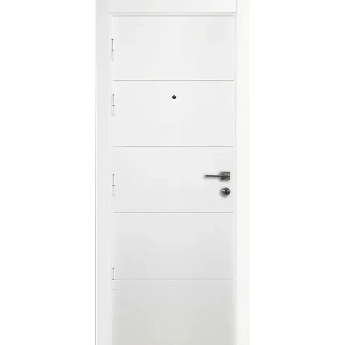 Puerta de entrada interior mixta - 82,5 x 203 cm, Derecha, Sapelly/Blanco, Rayas - Primer plano de una puerta blanca moderna con paneles horizontales, una mirilla y un tirador plateado. Diseño elegante para un hogar seguro.