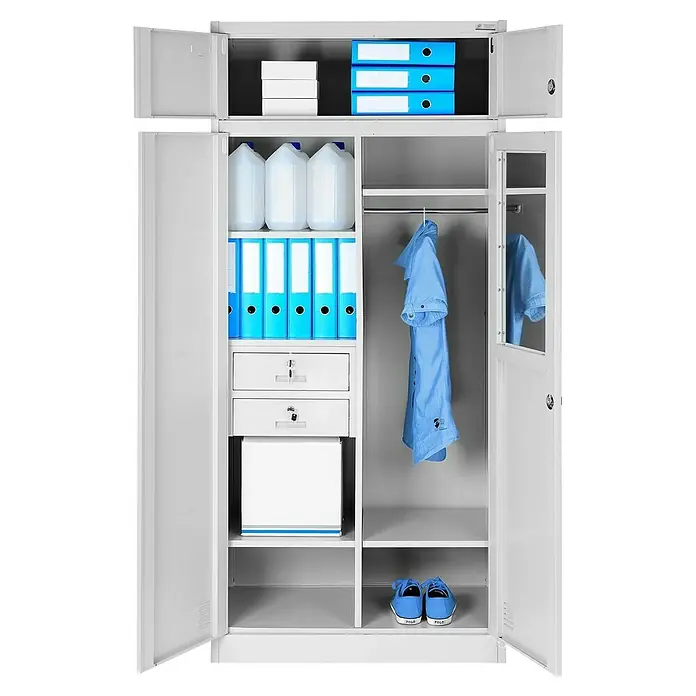 Jan Nowak Metall-Mehrzweckschrank Borys - H x B x T: 185 x 90 x 50 cm, Grau - Ein weißer Metallschrank mit geöffneten Türen, der Bürobedarf, Behälter, eine Uniform und Schuhe zeigt.