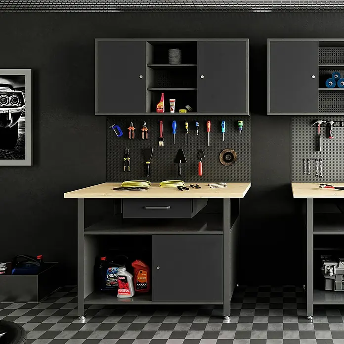 Jan Nowak Hängeschrank Ben - H x B x T: 60 x 120 x 20 cm, Schwarz - Werkstatteinrichtung mit Werkbank, Werkzeugwand und Schränken für eine organisierte Arbeitsumgebung.