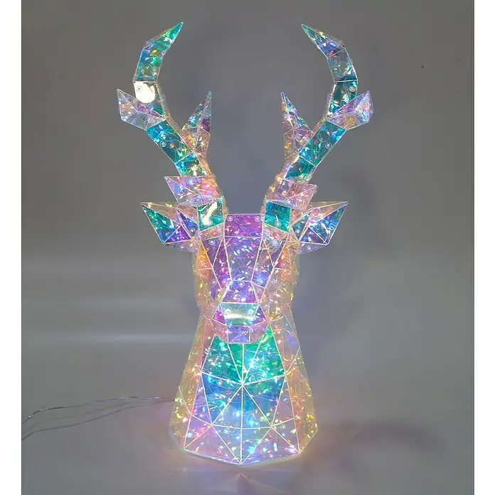 Tween Light LED-Dekoleuchte Rentier irisierend - Transparent/Irisierend, L x B x H: 31 x 26 x 50 cm, Rentier - Funkelnder Hirschkopf: Eine geometrische, prismatische Dekoration, die Licht in Regenbogenfarben bricht und eine festliche Atmosphäre verbreitet.