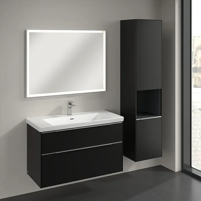 Villeroy & Boch Subway 3.0 Hochschrank - B x T x H: 40 x 36,2 x 171 cm, 1x offenes Fach, 2x Tür, Volcano Black, Farbe Griff: Aluminium glänzend, DIN Anschlag: Rechts - Elegantes Badezimmer-Set mit schwarzem Waschtischunterschrank, Spiegelschrank und Hochschrank. Modernes Design für stilvolle Badezimmer.