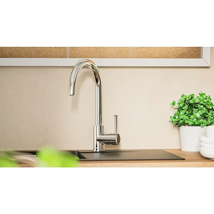 Lenz Spültischarmatur Mana - Chrom, Glänzend - Elegante Küchenarmatur in Chromoptik. Das moderne Design verleiht jeder Küche einen Hauch von Stil und Funktionalität.