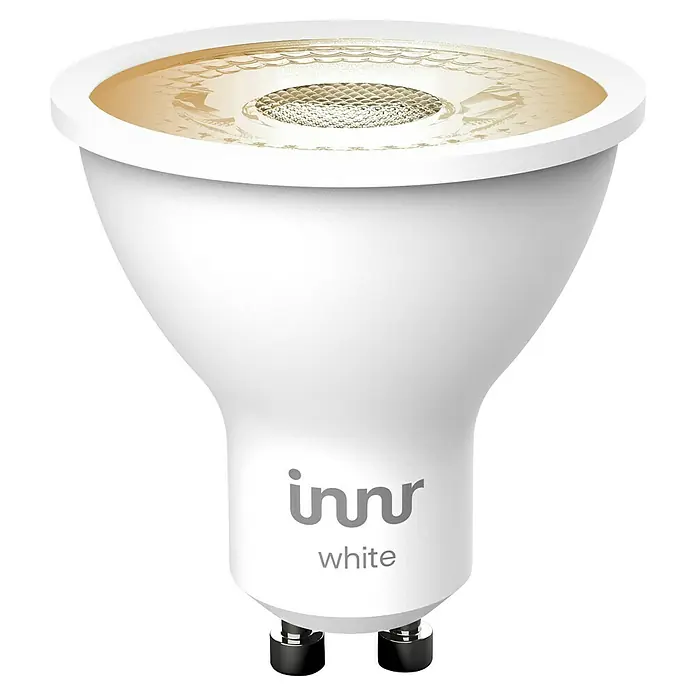Innr Lighting Smart-LED-Lampen Set Spot White - GU10, Dimmbar, Warmweiß, 460 lm, 4,9 W, 2 Stk. - Nahaufnahme einer Innr-Lampe mit dem Schriftzug "Innr White", die eine stimmungsvolle Beleuchtungslösung für Ihr Zuhause bietet.